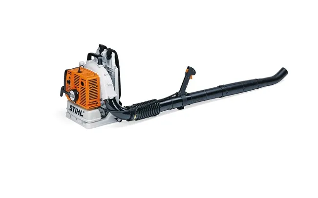 背負吹葉機 BR 420