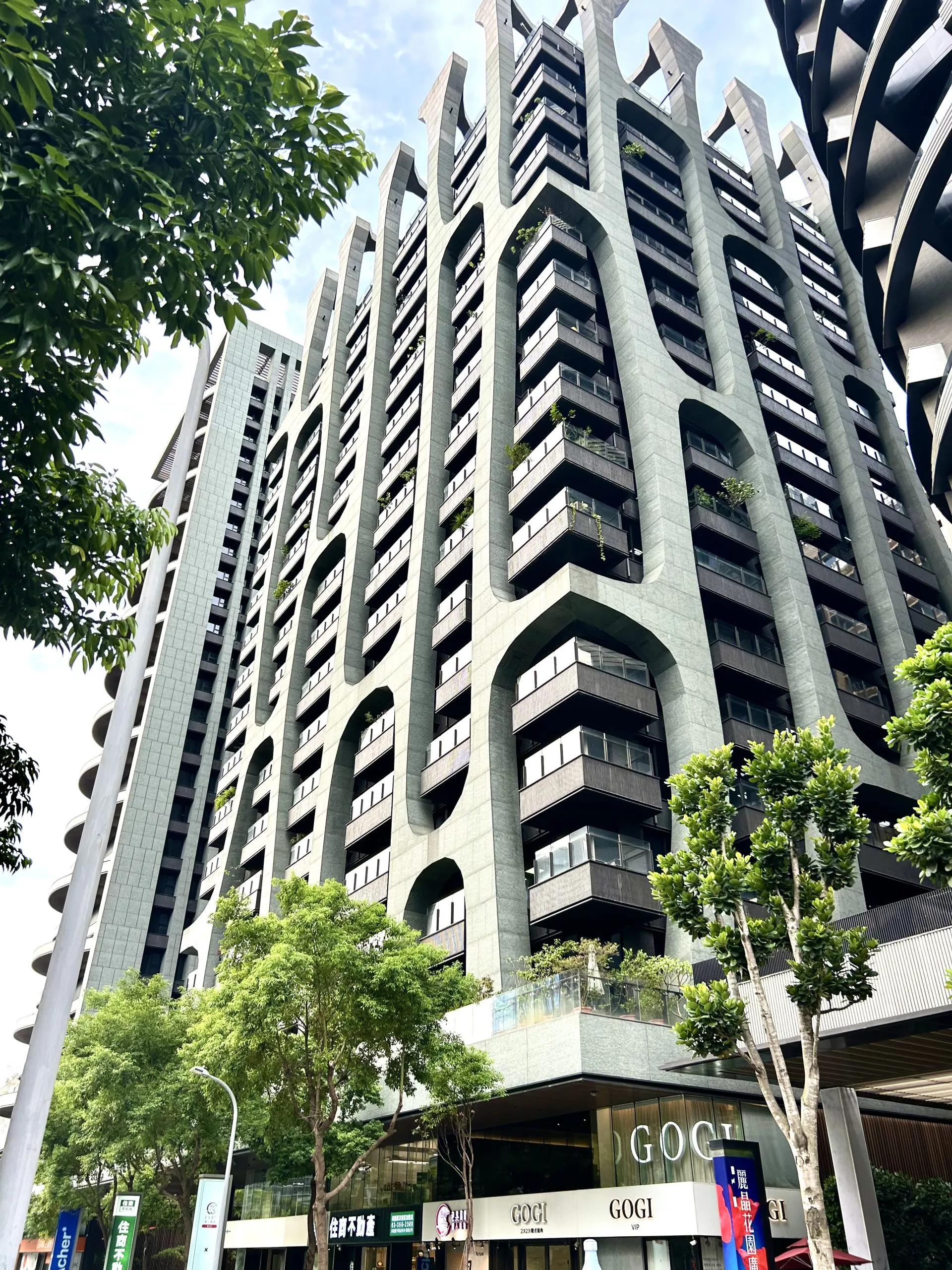 Comspace 桃園藝文特區【辦公室租賃】公司借址登記推薦