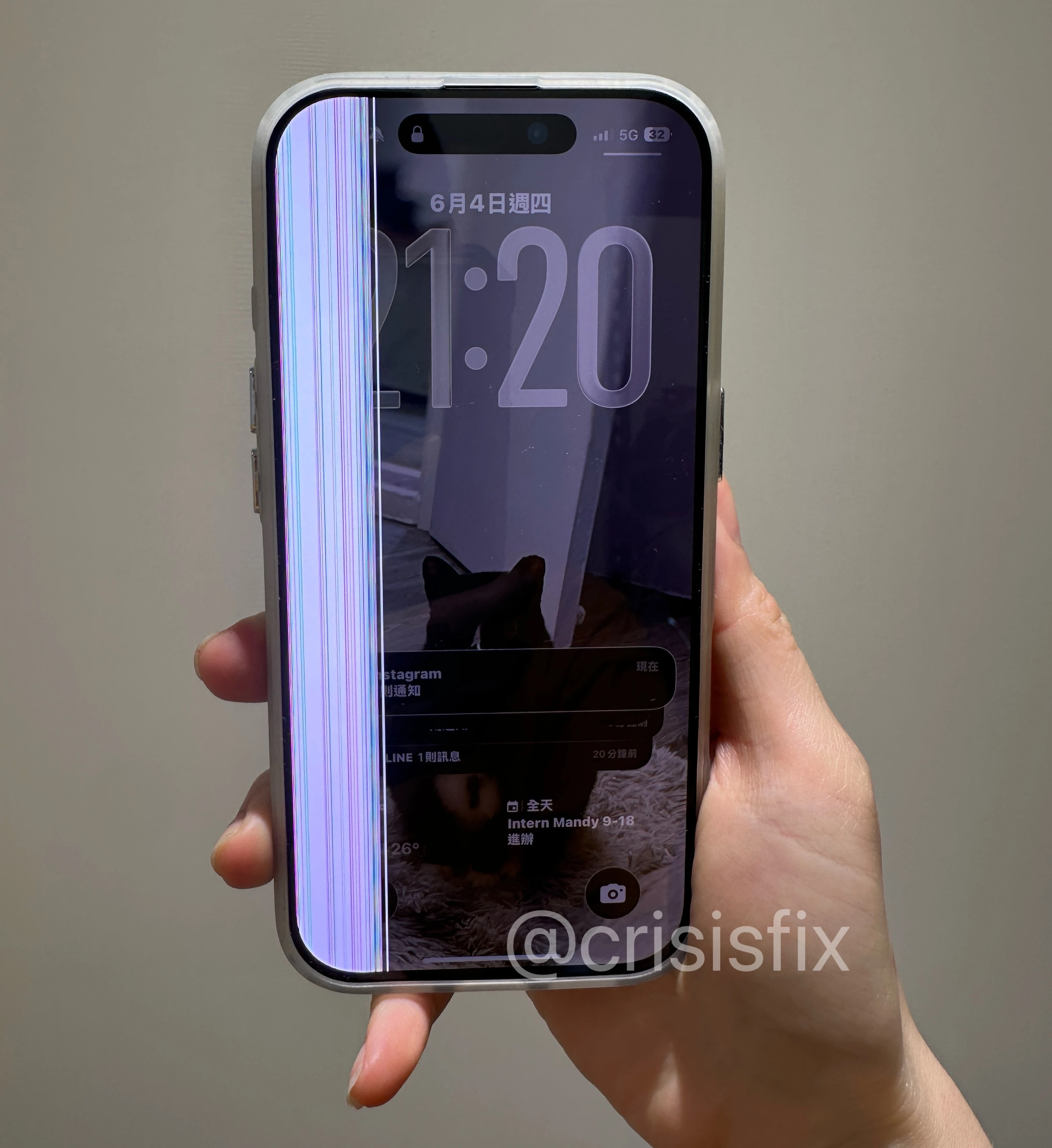 視覺強迫症的救星！iPhone 16 Pro 螢幕開花，直接換上「純拆機原裝液晶」！