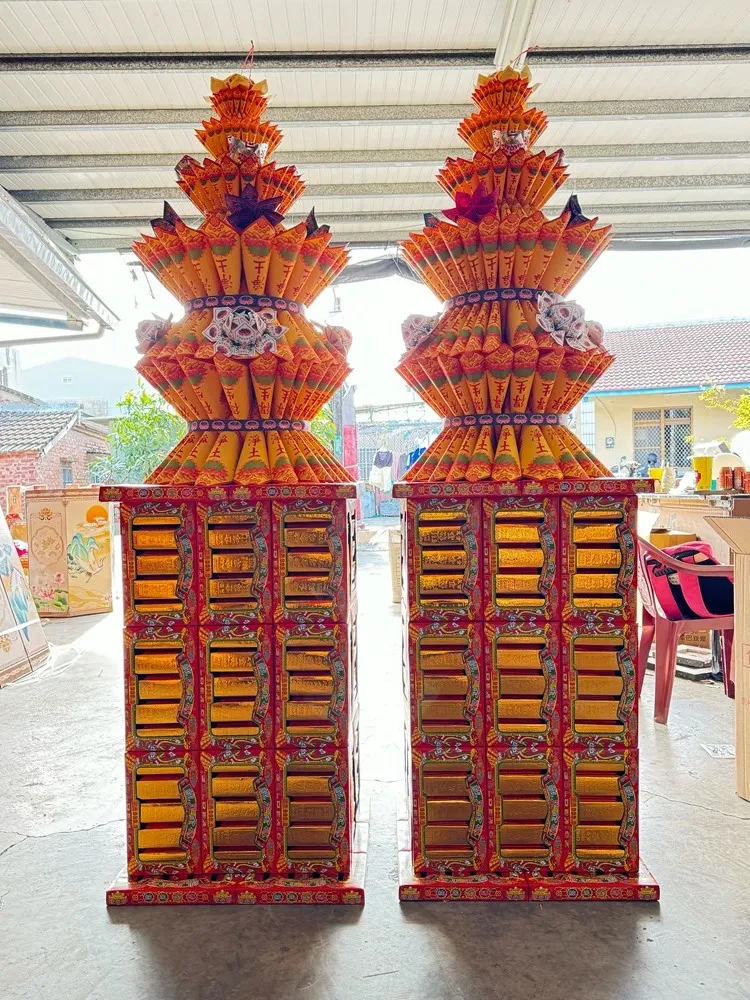 金磚蓮花塔