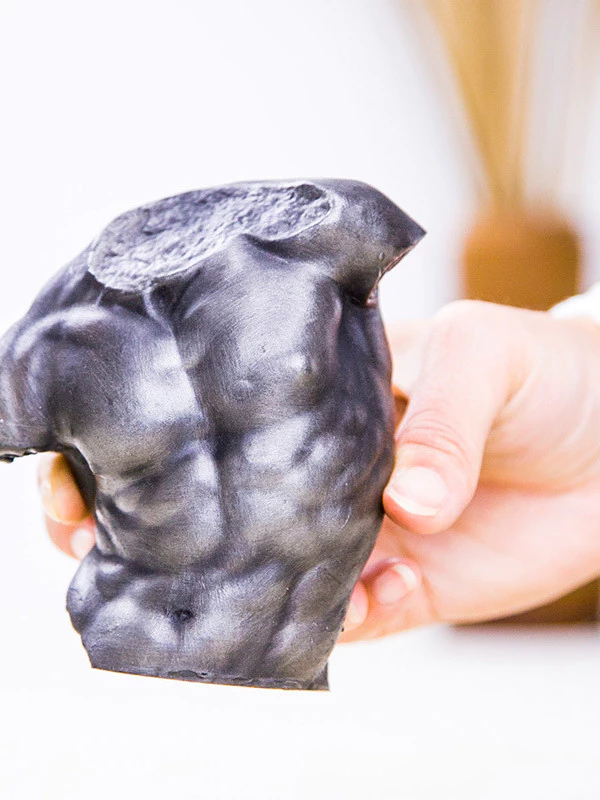 新古典雕塑藝術擺飾 書鎮 家居客廳電視櫃桌面小擺件 鐵粉合成樹脂裝飾品 軟裝優選 台灣出貨