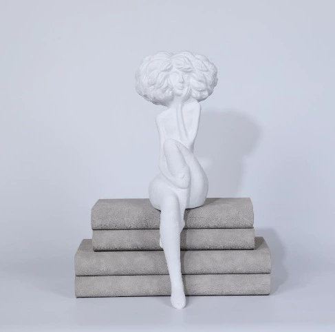 創意抽象白色爆炸頭女生人物雕塑新房板房家居裝飾樹脂工藝品擺件