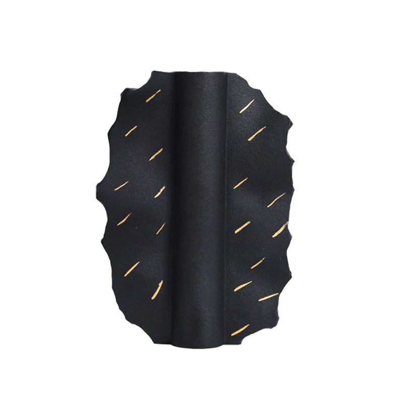 現代簡約黑色白色波紋收腰花器樣板房桌面裝飾藝術花瓶擺件