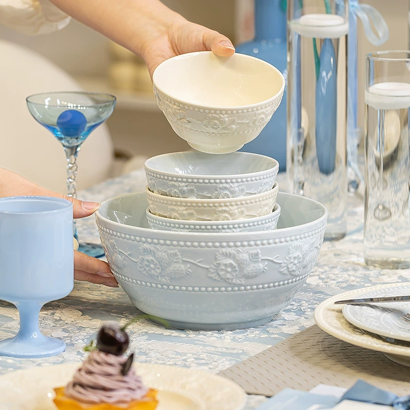 法式餐具碗碟套裝家用高顏值女生吃飯可愛陶瓷碗具新款浮雕餐具