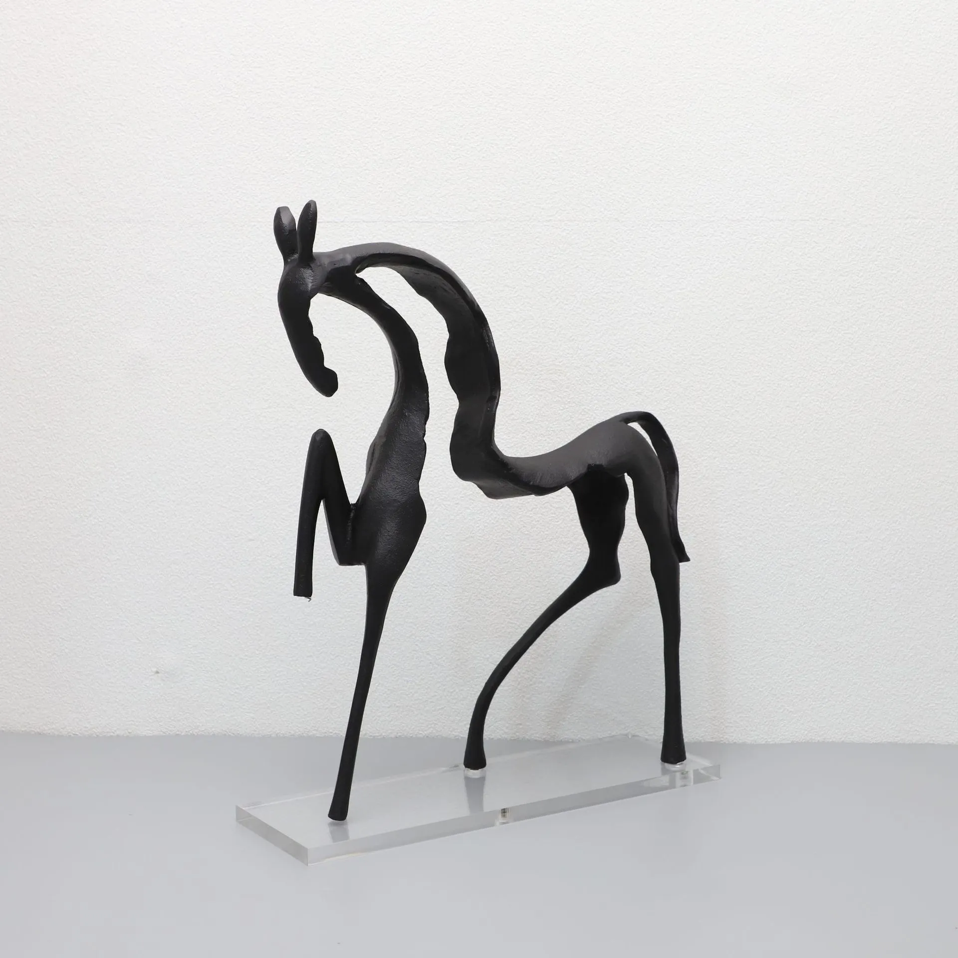 新中式鑄鐵馬桌面藝術擺件客廳書房酒櫃電視櫃玄關茶几家居裝飾品