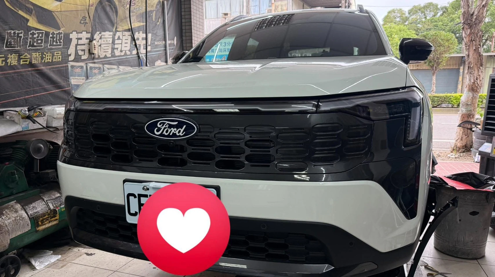 新車Ford Territory 1.5T輪拱刺紅降噪工程因四輪拱太吵 施工STP刺紅降噪工程