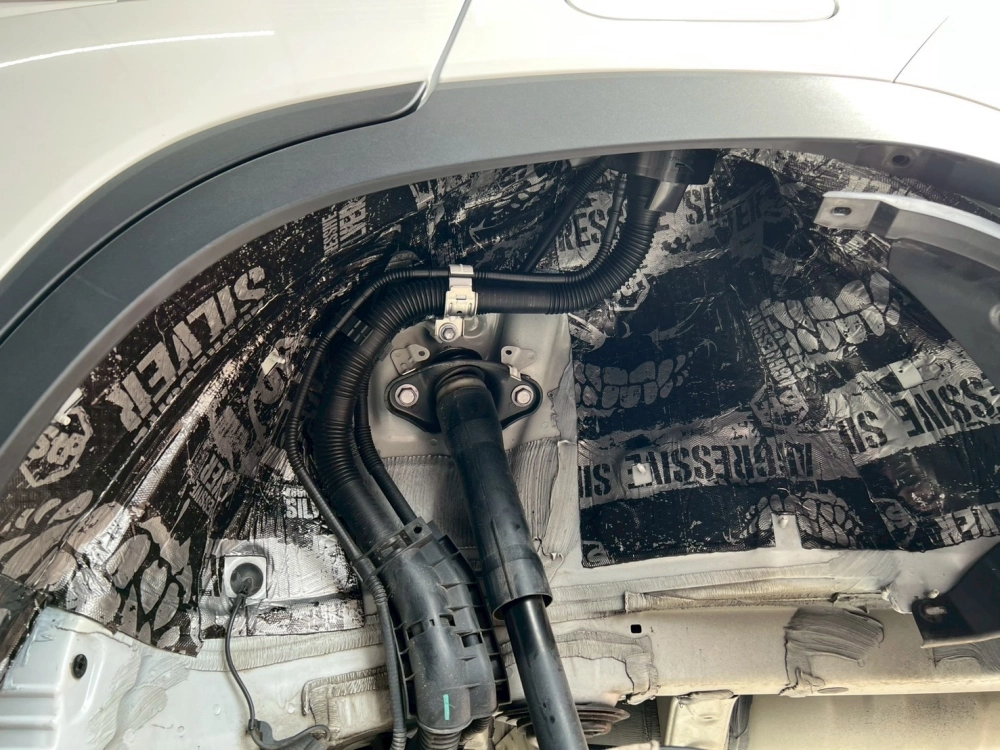 Toyota Cross輪拱+車門+屋頂隔音