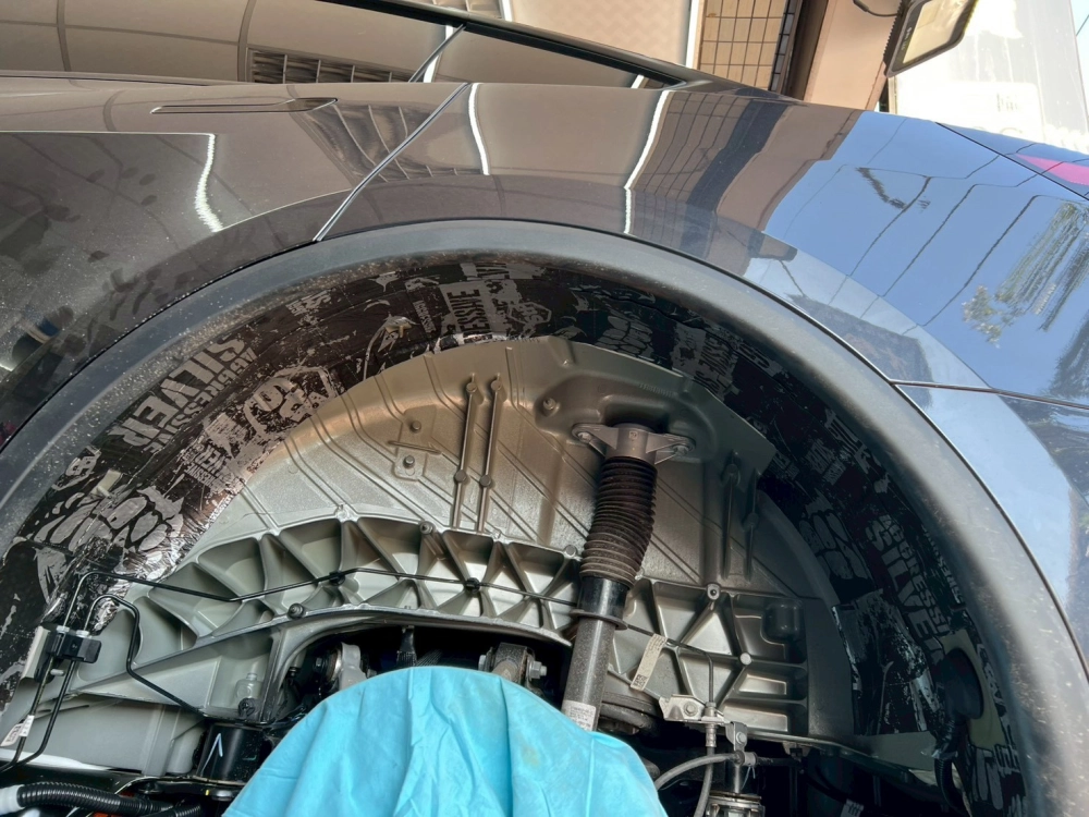 【Tesla Model Y STP 輪拱降噪升級】