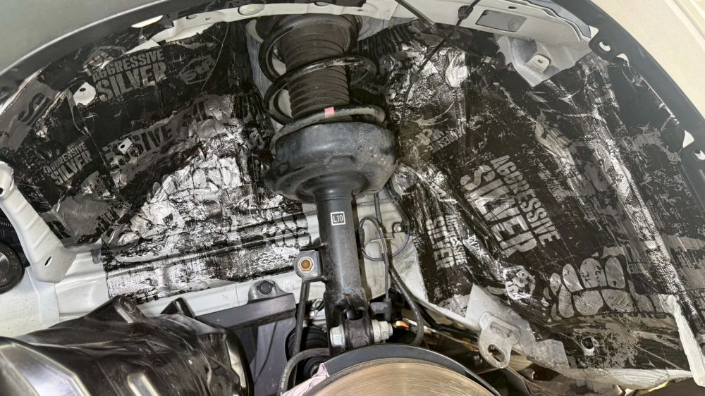 Toyota Cross輪拱+車門+屋頂隔音