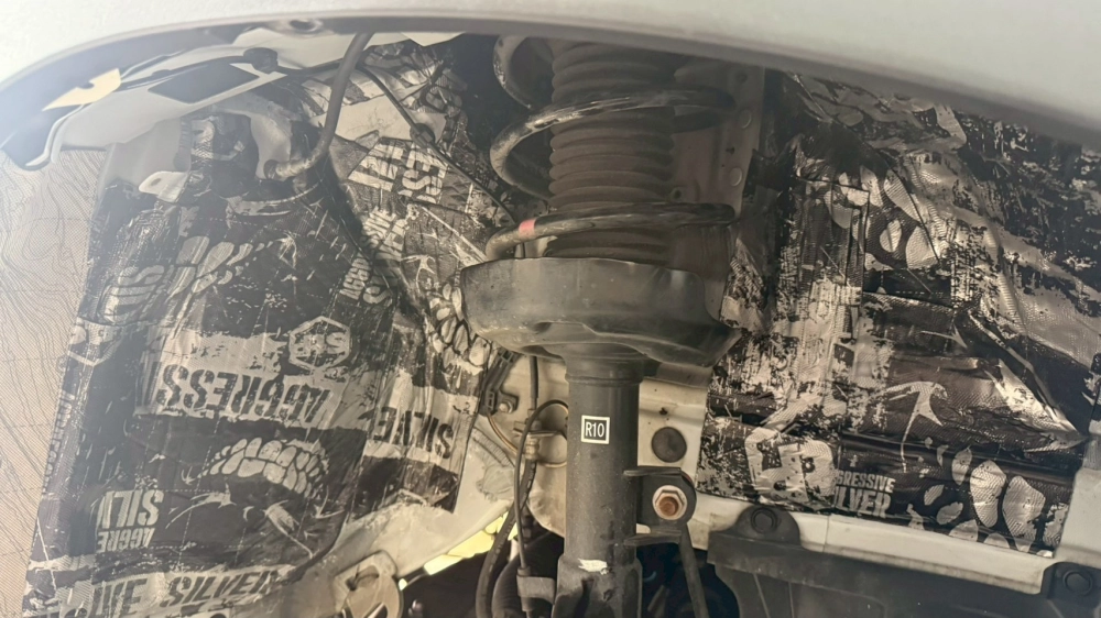 Toyota Cross輪拱+車門+屋頂隔音