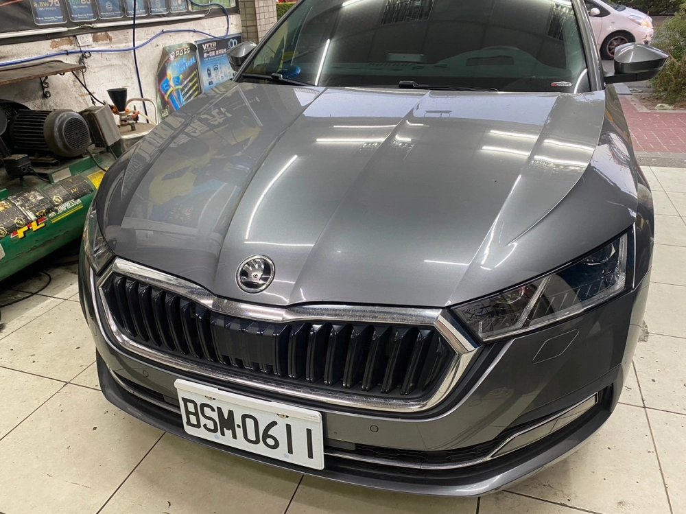 Skoda Octavia Combi STP白金版四輪輁隔音