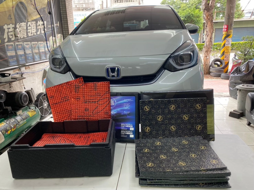 FIT STP四輪輁赤紅降噪工程