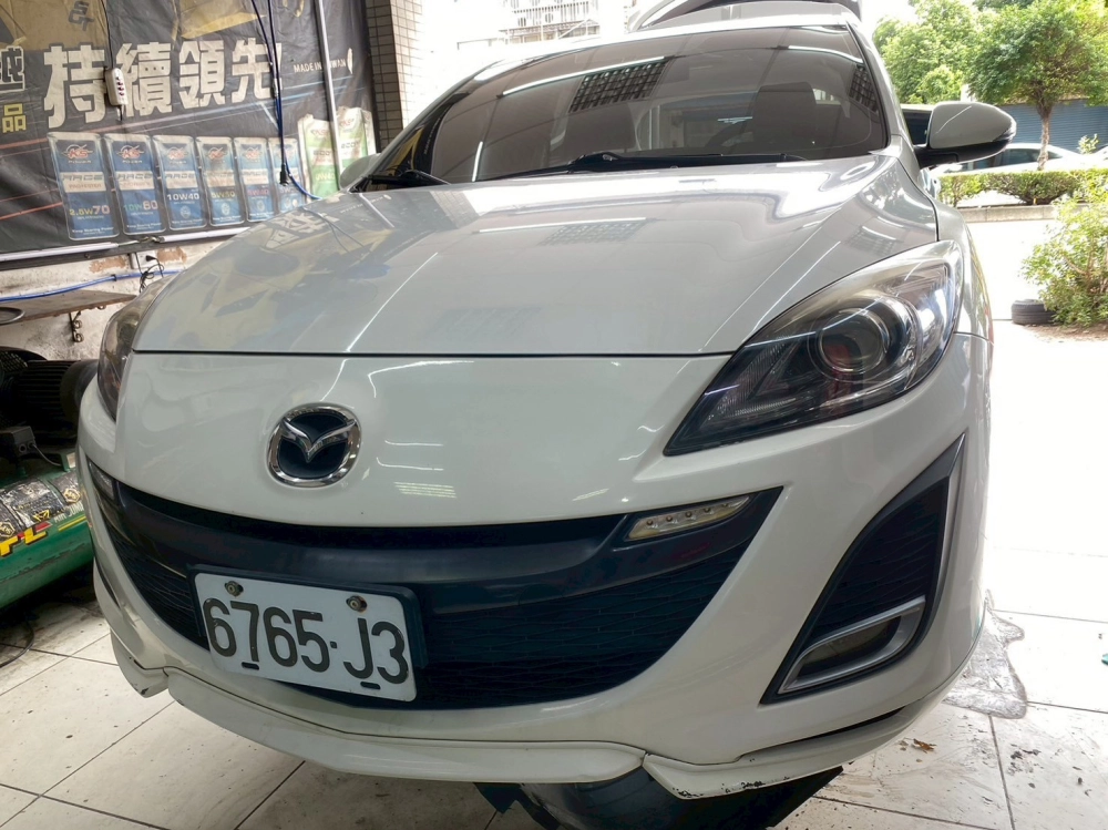 馬自達三四輪拱+四車門+後車廂隔音工程