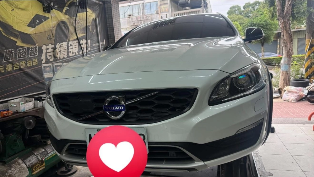 Volvo V60刺紅降噪工程解決噪音困擾