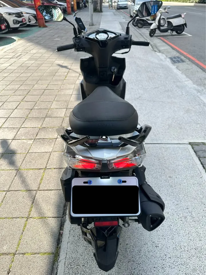 《已售出》SYM三陽 JET SL 125 TCS｜競技王者・全新體驗