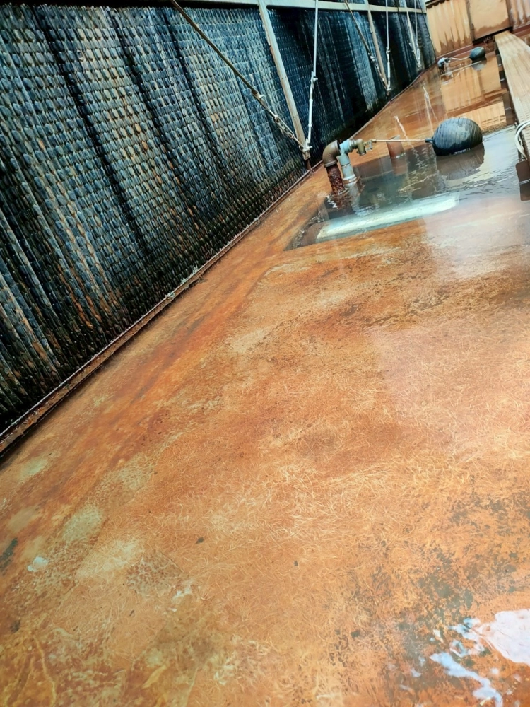 商用大型冰水主機水冷式保養清洗