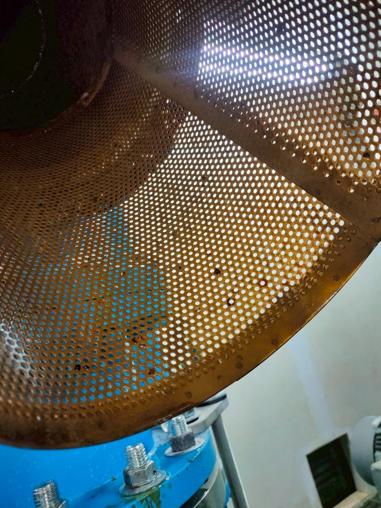 商用大型冰水主機水冷式保養清洗
