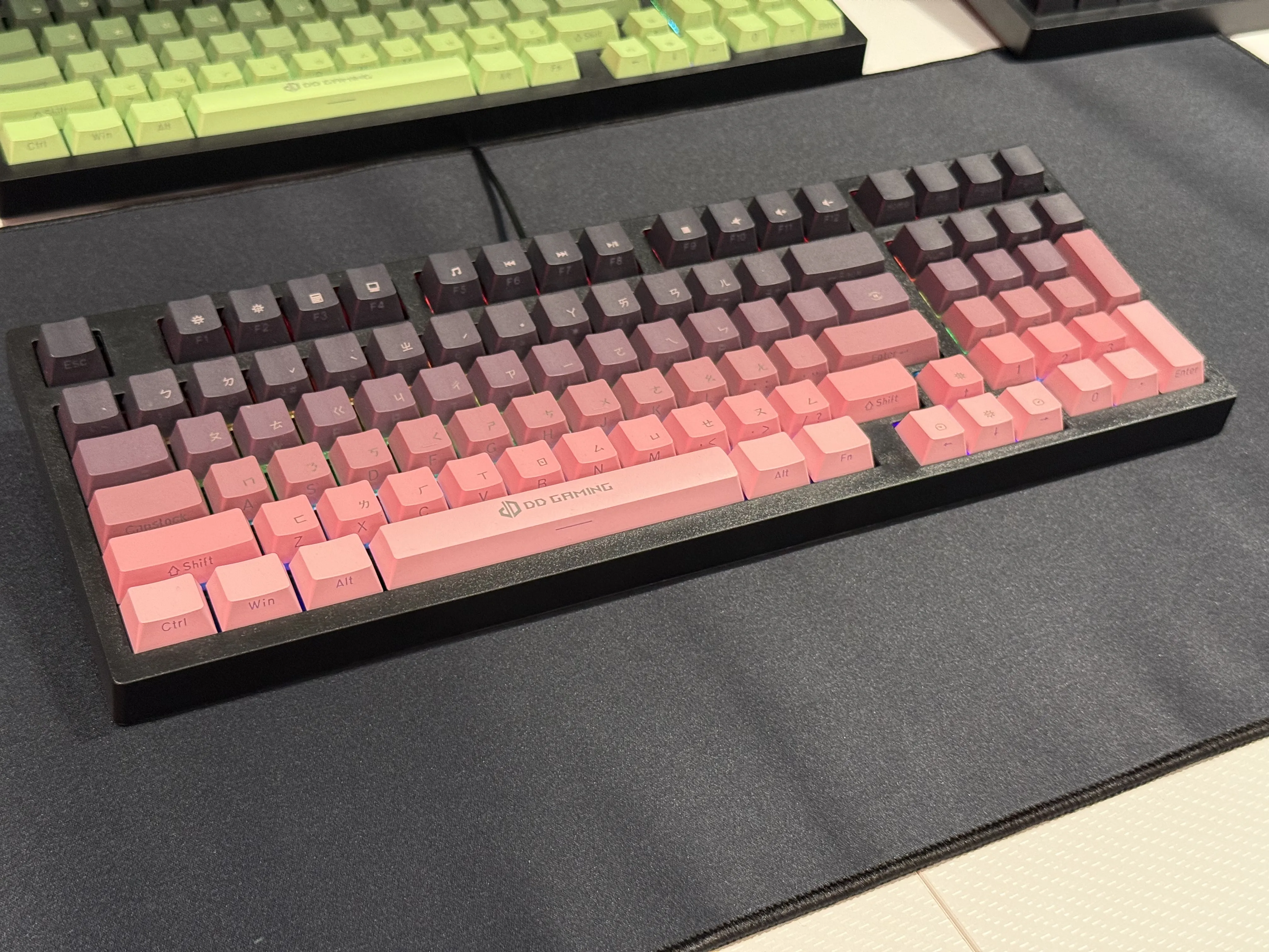 DD機械式漸層灰鍵盤