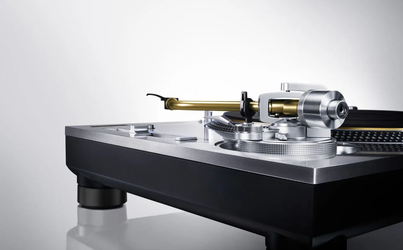 日本Technics SL-1200GME-S  Grand Class 系列 直驅式黑膠唱盤限量版- 二聲道 LP 黑膠 唱盤