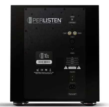 PERLISTEN® R10S 超低音揚聲器 小巧機身，強勁低音。 請來電洽詢