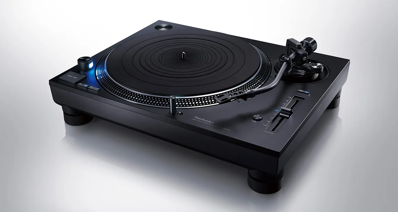日本Technics SL1200GR2 直接驅動轉台系統 二聲道 LP 黑膠 唱盤