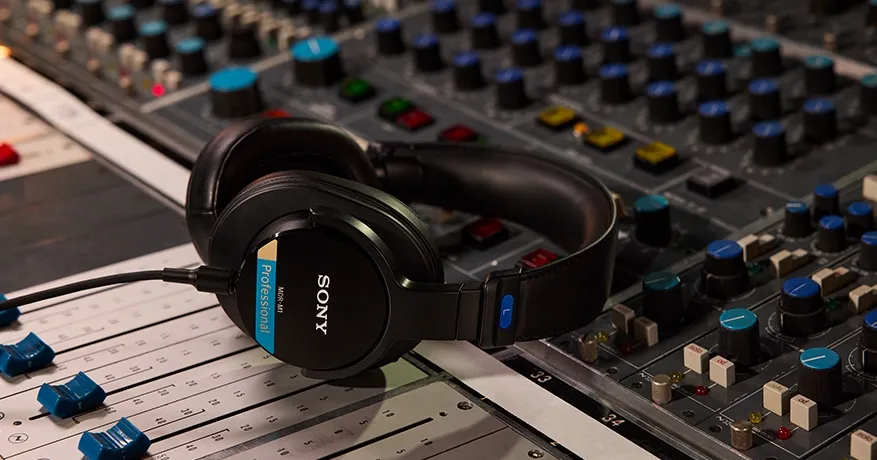 日本SONY MDR-M1 頂級錄音室專用監聽耳機