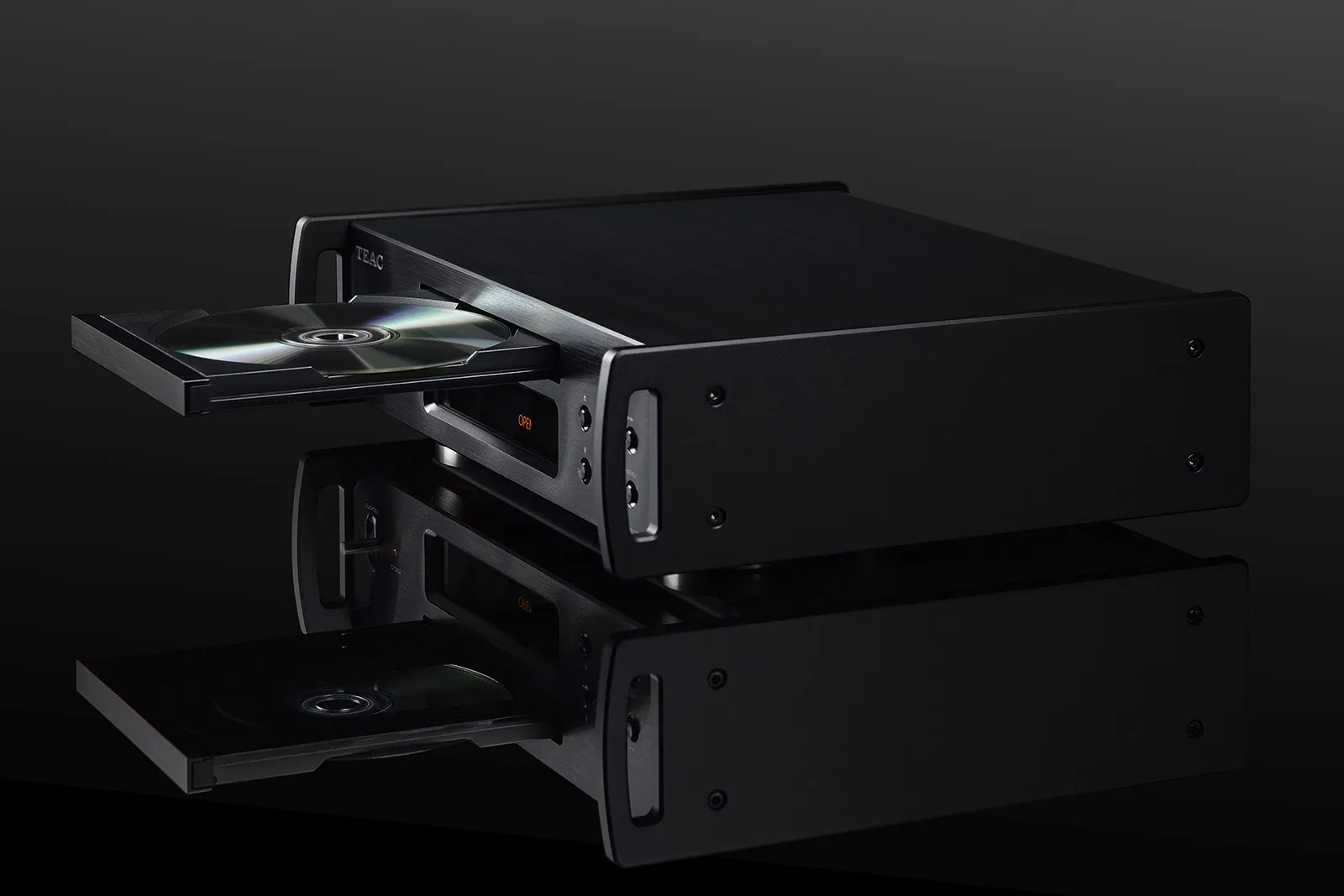 日本TEAC PD-507T CD轉盤  支援外接校正時鐘