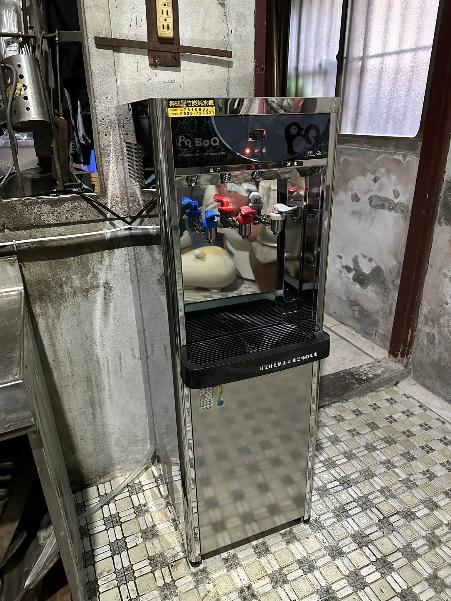 雲林縣西螺鎮-感謝雲林縣西螺鎮客戶安裝博群牌冰溫熱直立式飲水機