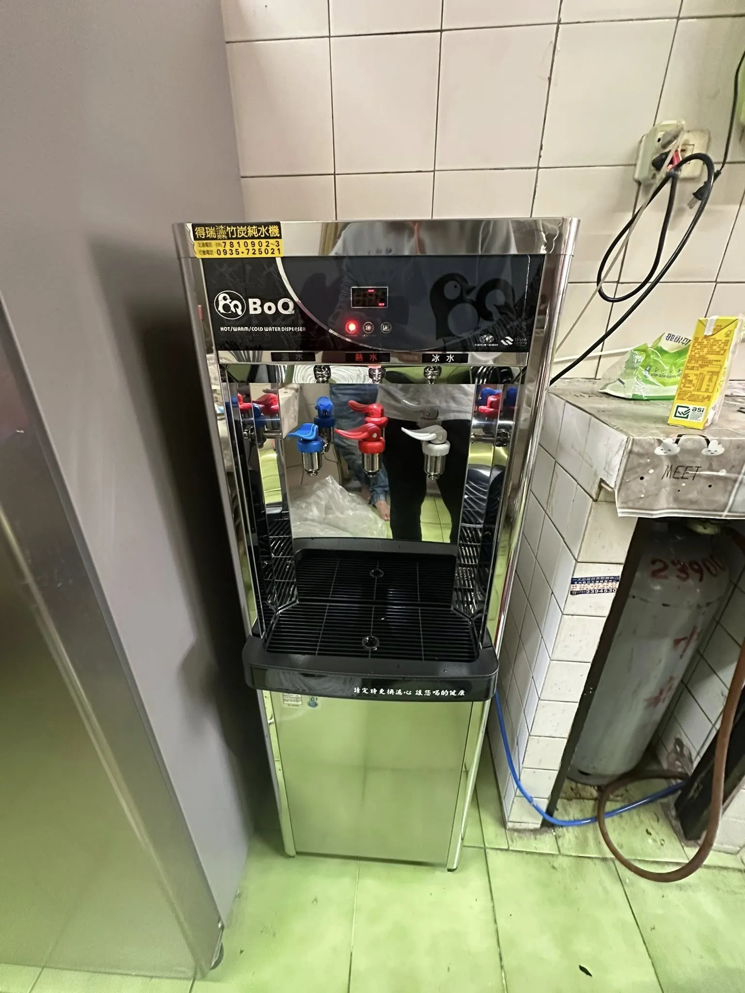 嘉義縣中埔鄉 - 感謝嘉義縣中埔鄉客戶安裝博群牌冰溫熱直立式飲水機