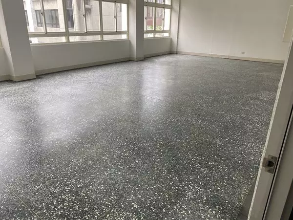 高雄公家機關-水磨石地坪研磨翻新