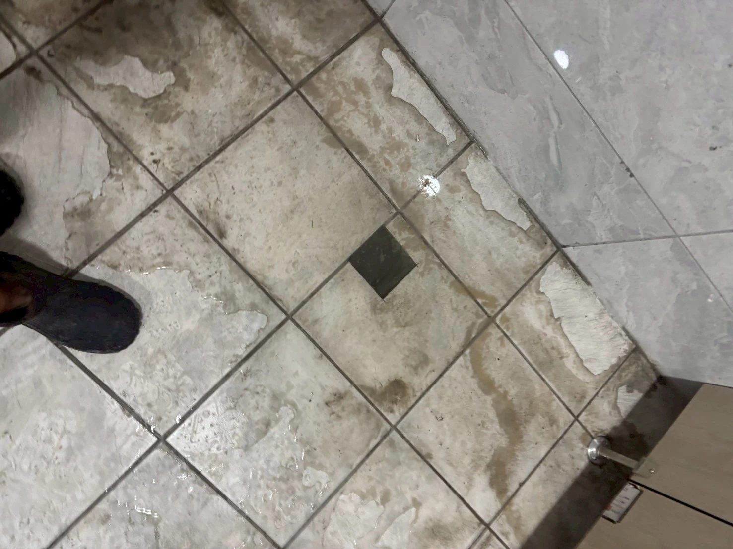 水溝清淤清運｜梧棲漁港排水道阻塞協助疏通