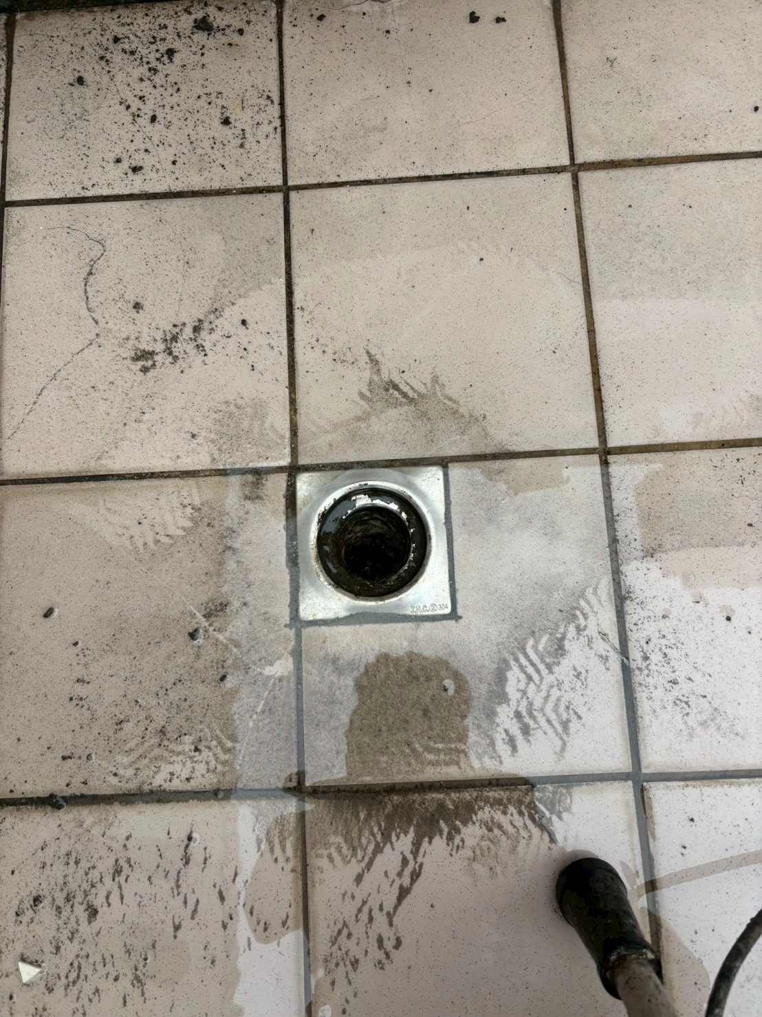 通水管｜沙鹿區社區頂樓排水疏通