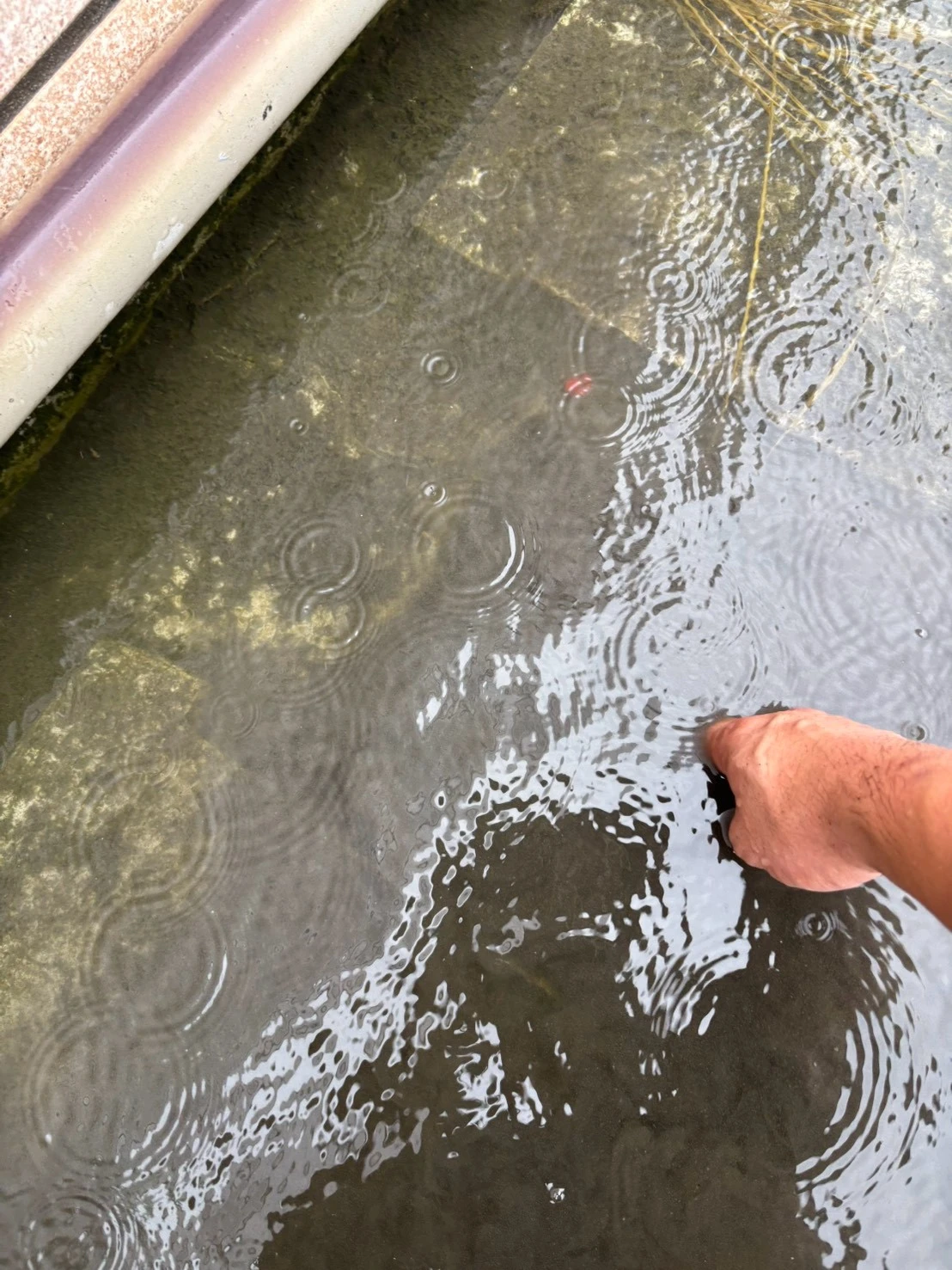 台中大樓雨排清洗/北屯區大樓樓頂雨排清洗