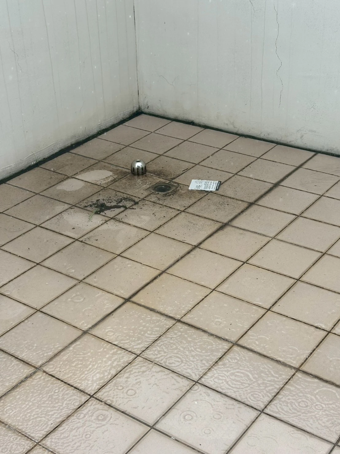 沙鹿區社區頂樓排水疏通