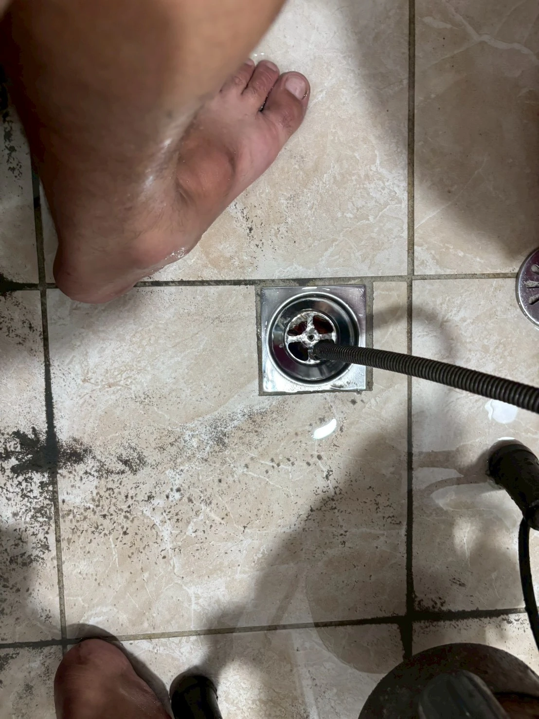 西區黃先生浴室排水疏通