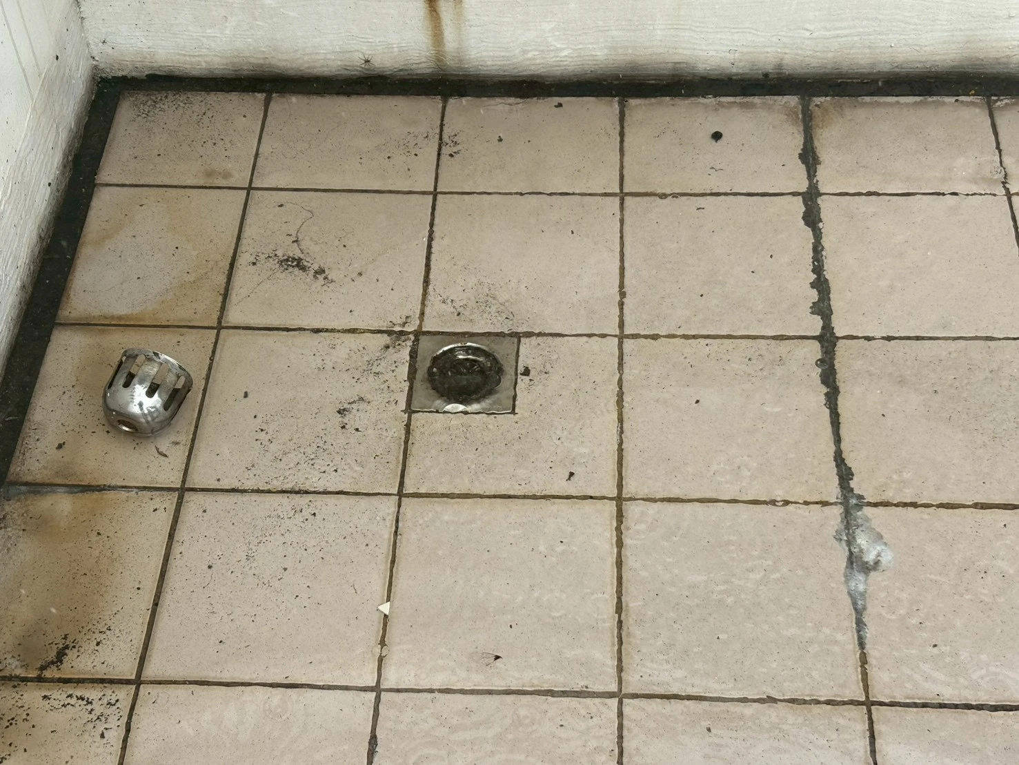 沙鹿區社區頂樓排水疏通