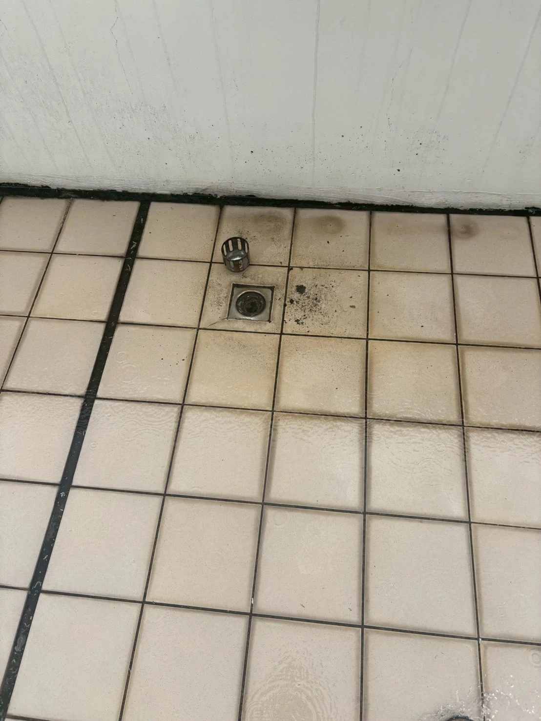 沙鹿區社區頂樓排水疏通