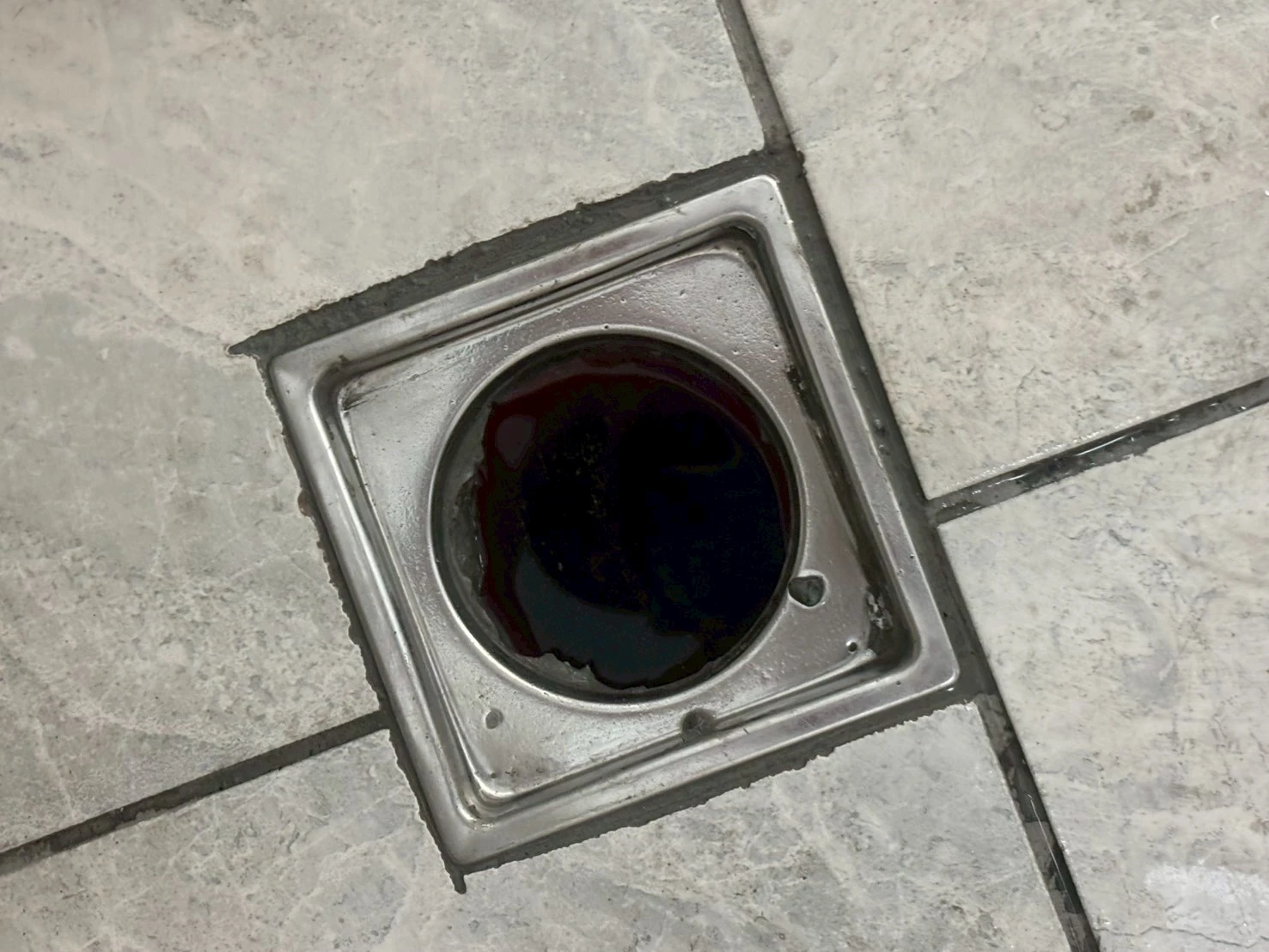 梧棲漁港排水道阻塞協助疏通