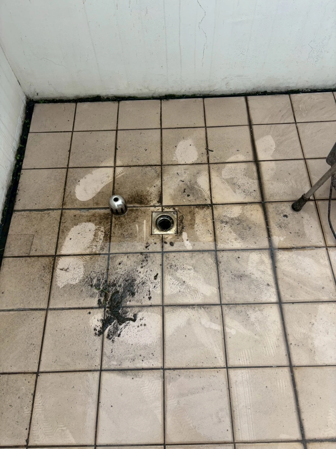 沙鹿區社區頂樓排水疏通