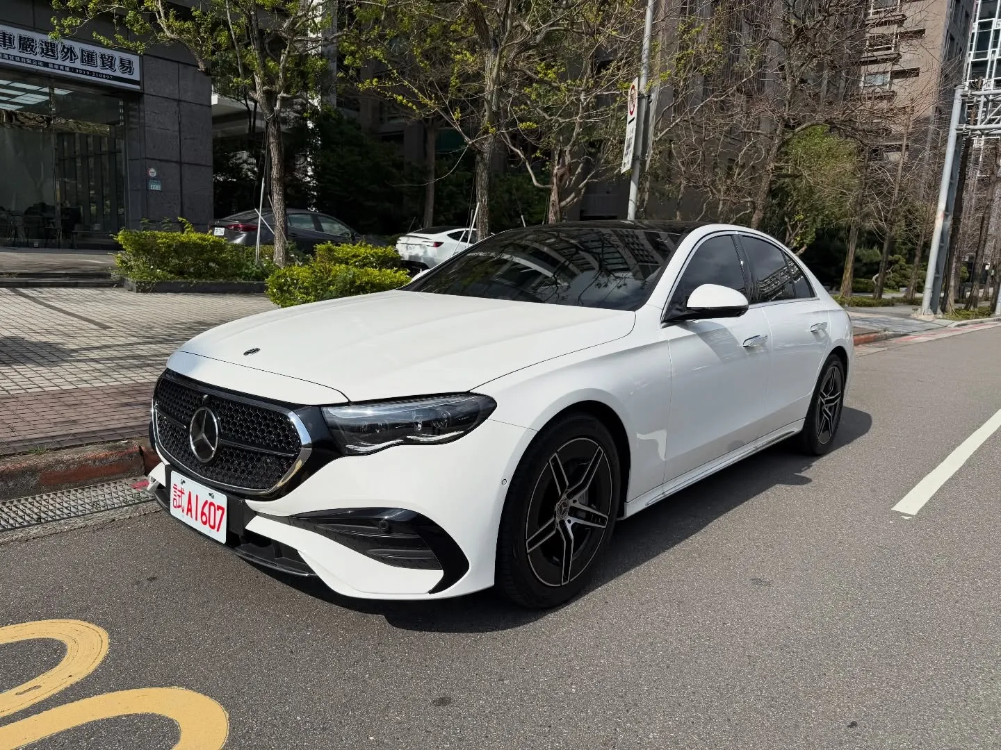 2024 Mercedes-Benz E300 AMG 4MATIC