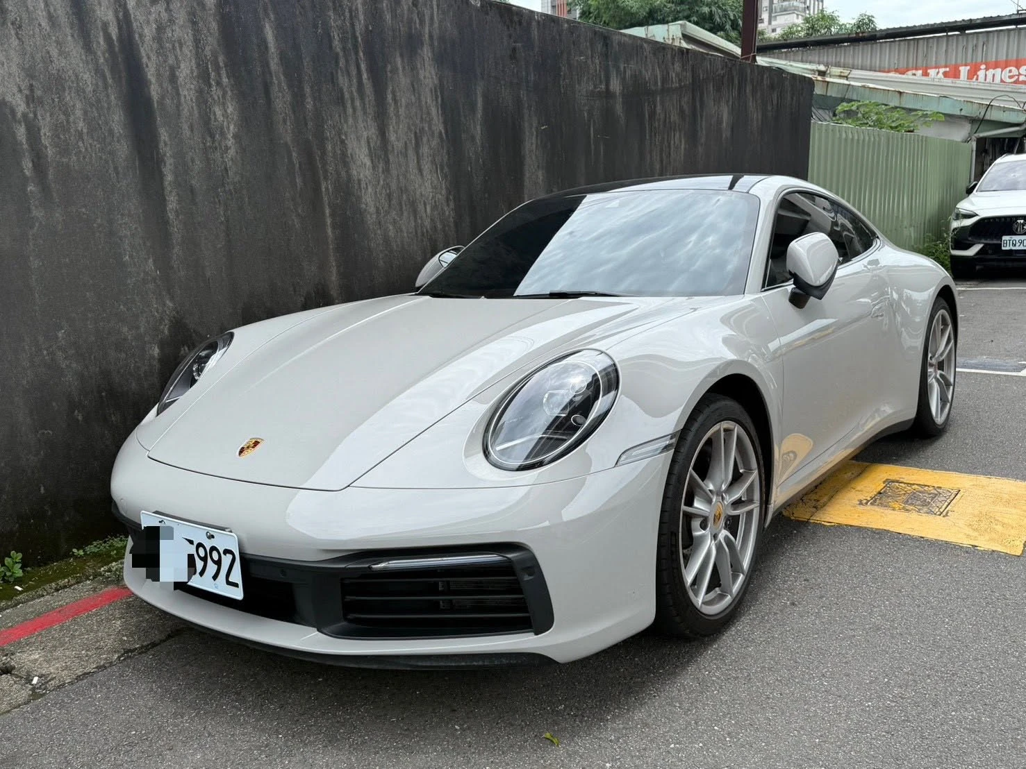 2020 992 跑4.6萬 原鈑件 資料鑰匙齊全：468萬