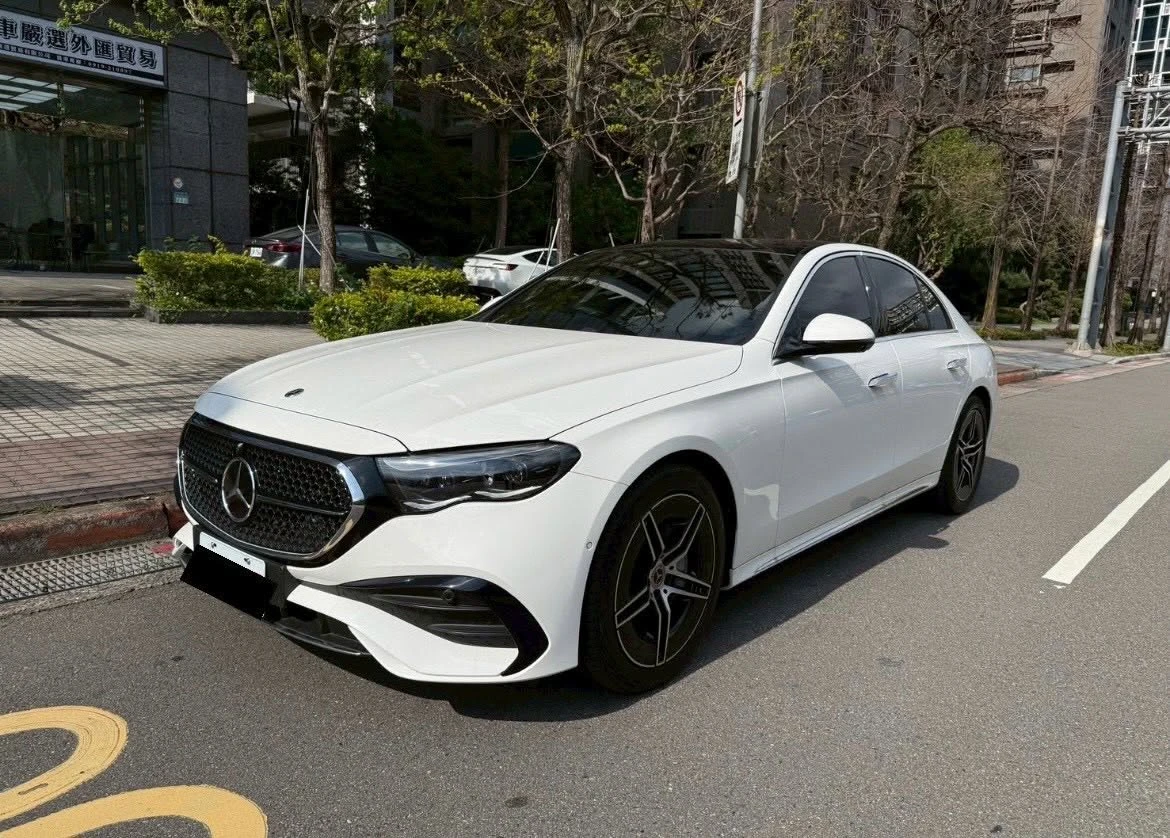 2024 Mercedes-Benz E300 AMG 4MATIC