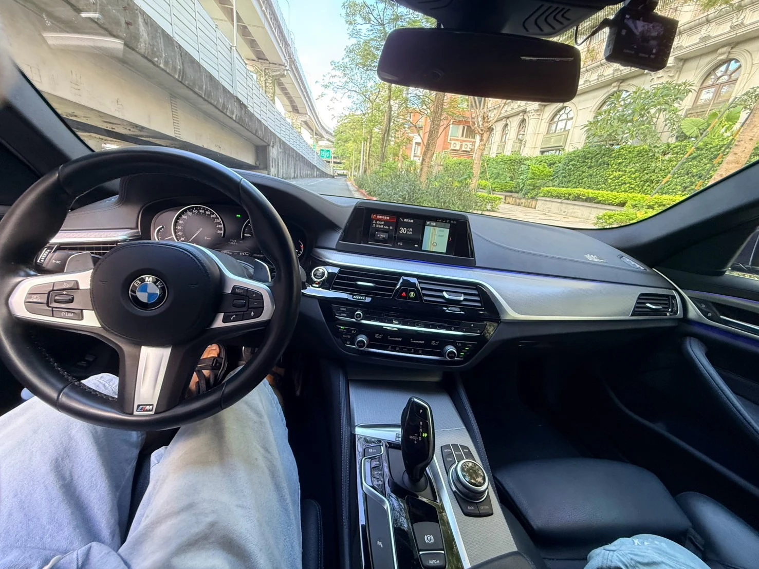 BMW 520i M