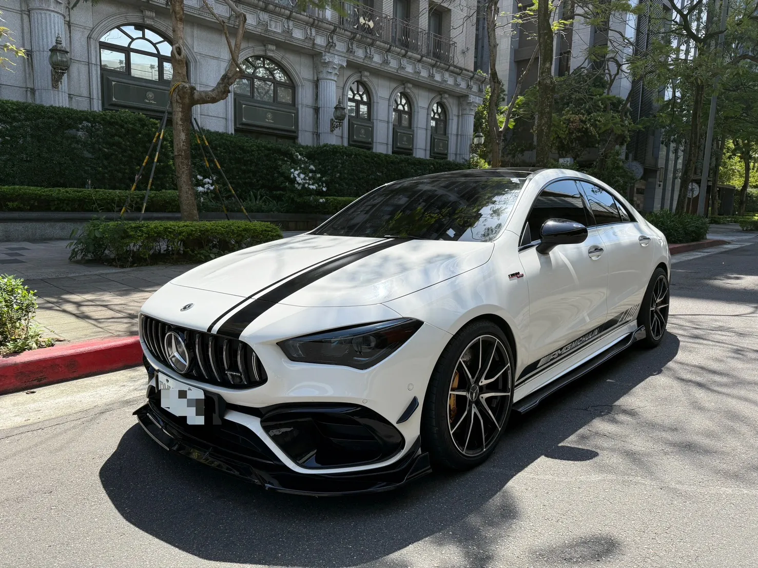 Mercedes-Benz CLA250 AMG