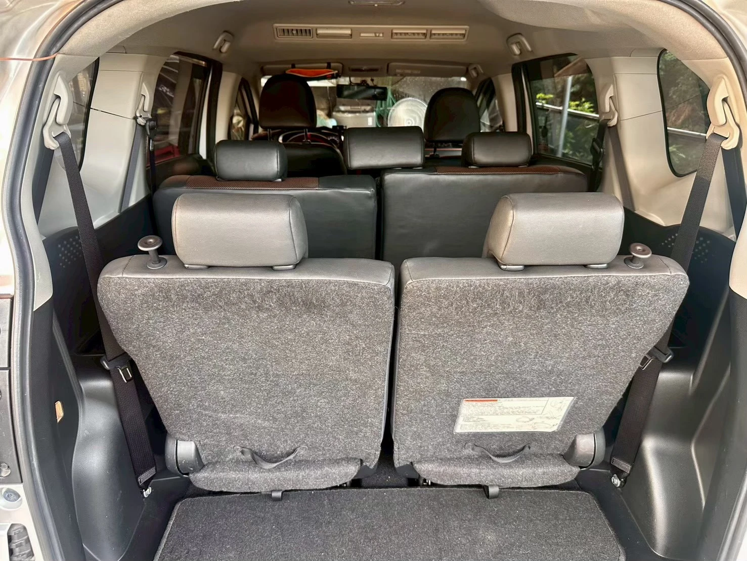Toyota  Sienta 7人座