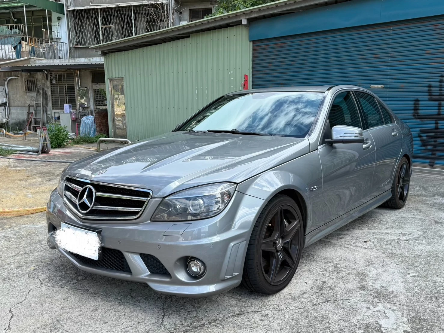 Mercedes Benz C63
