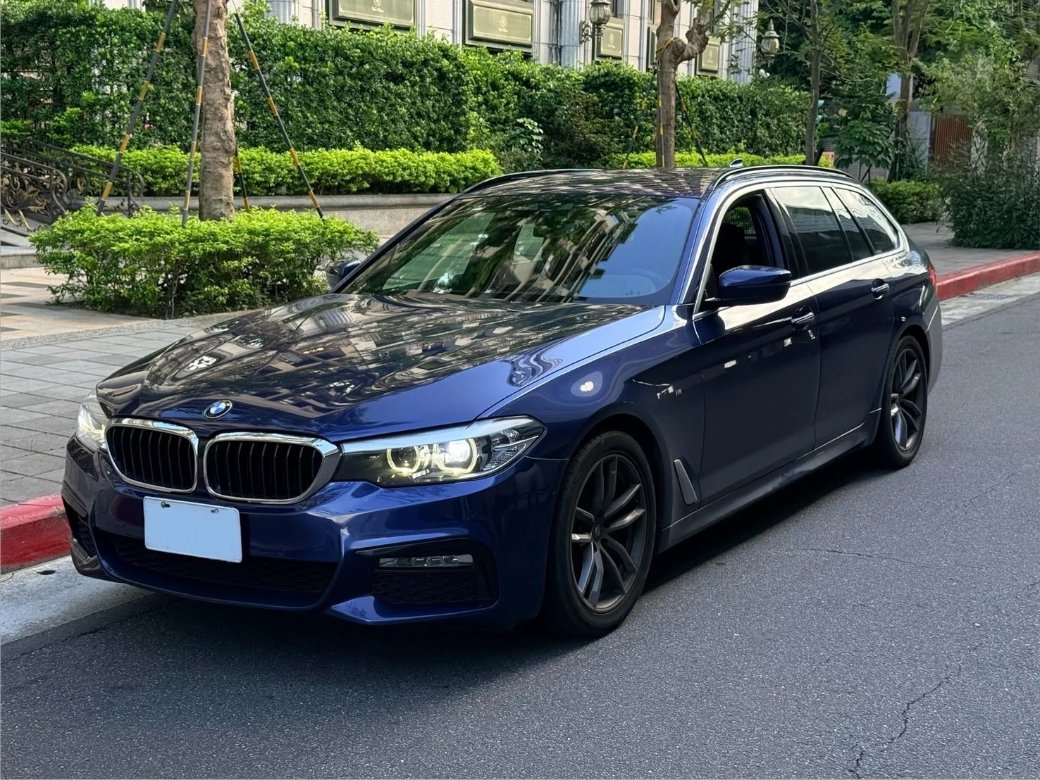 BMW 520i M