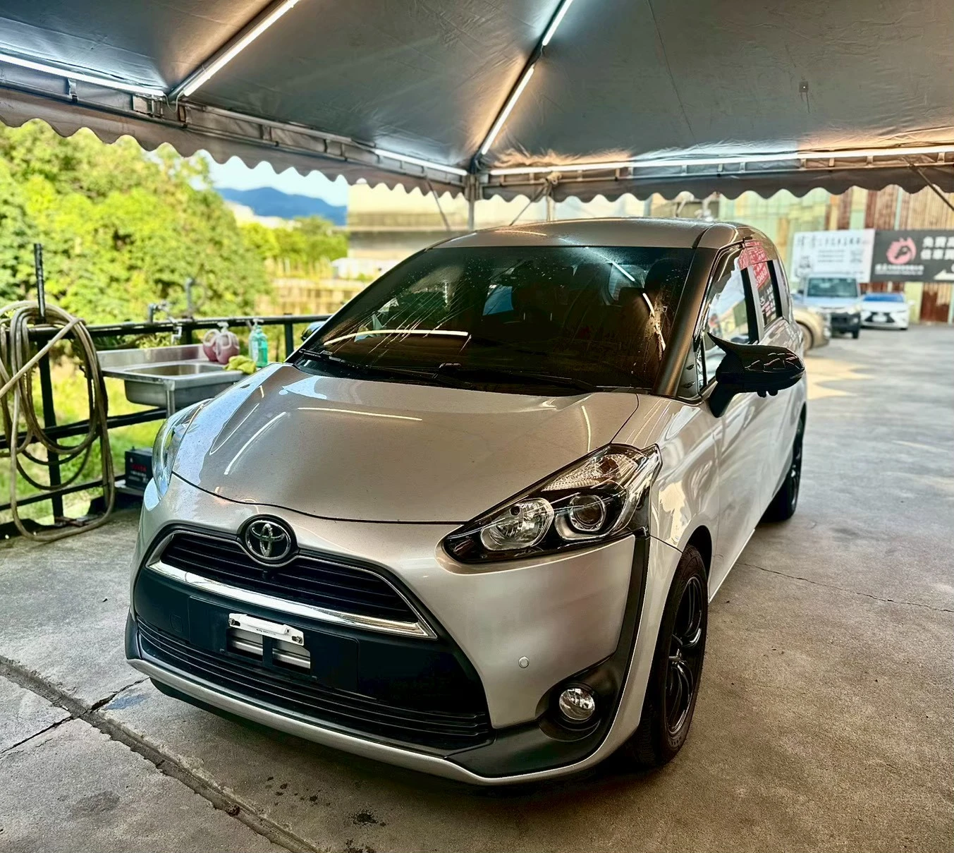 Toyota  Sienta 7人座