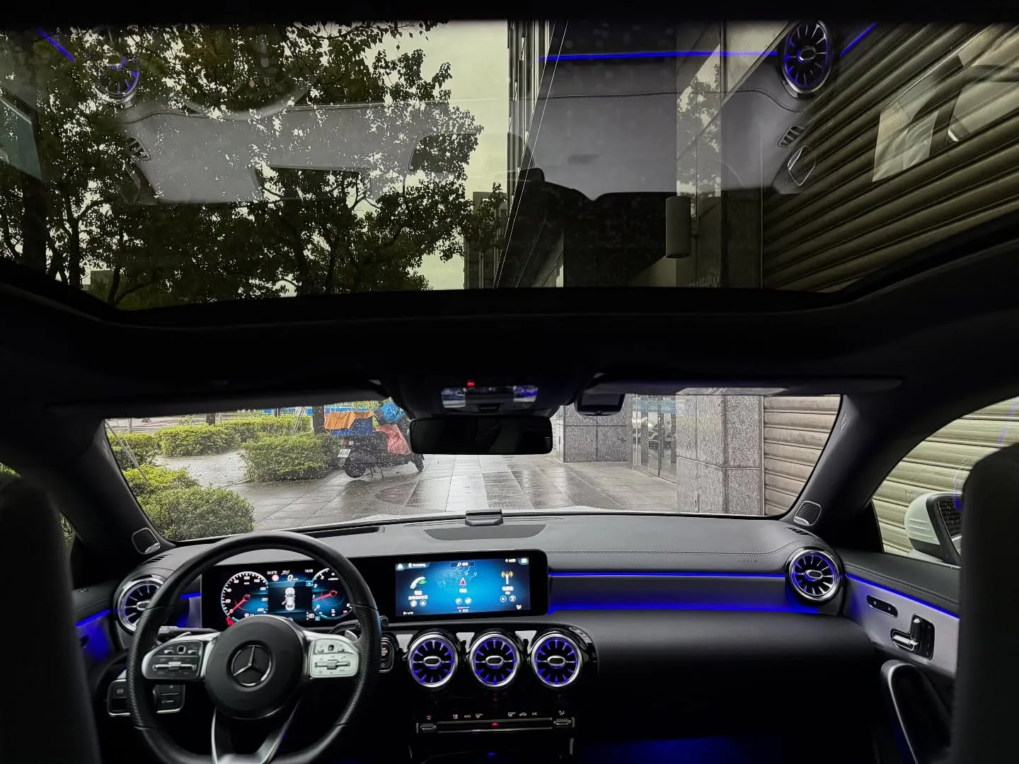 BENZ CLA250 AMG 4MATIC