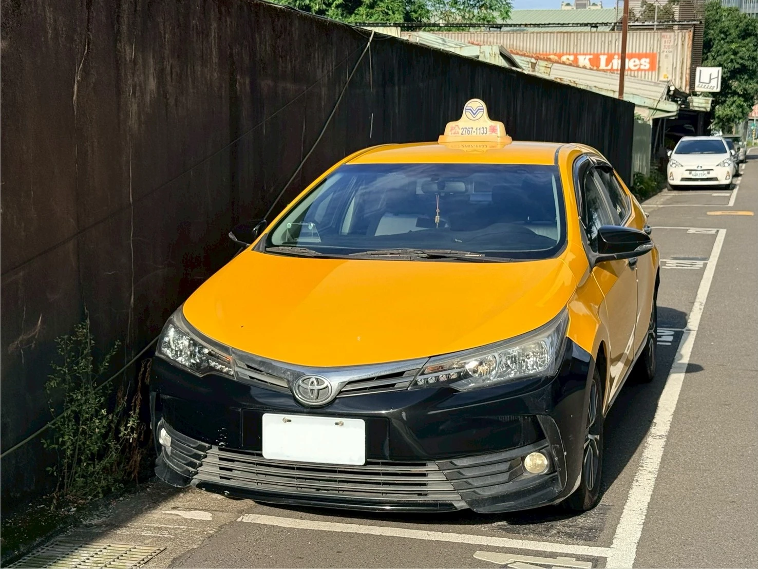 Toyota Altis 